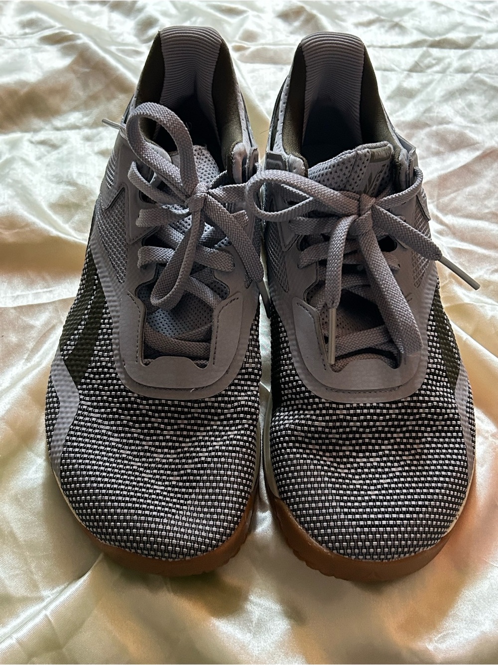 Reebok Blue Gray Sneakers with Olive Detail Size 9